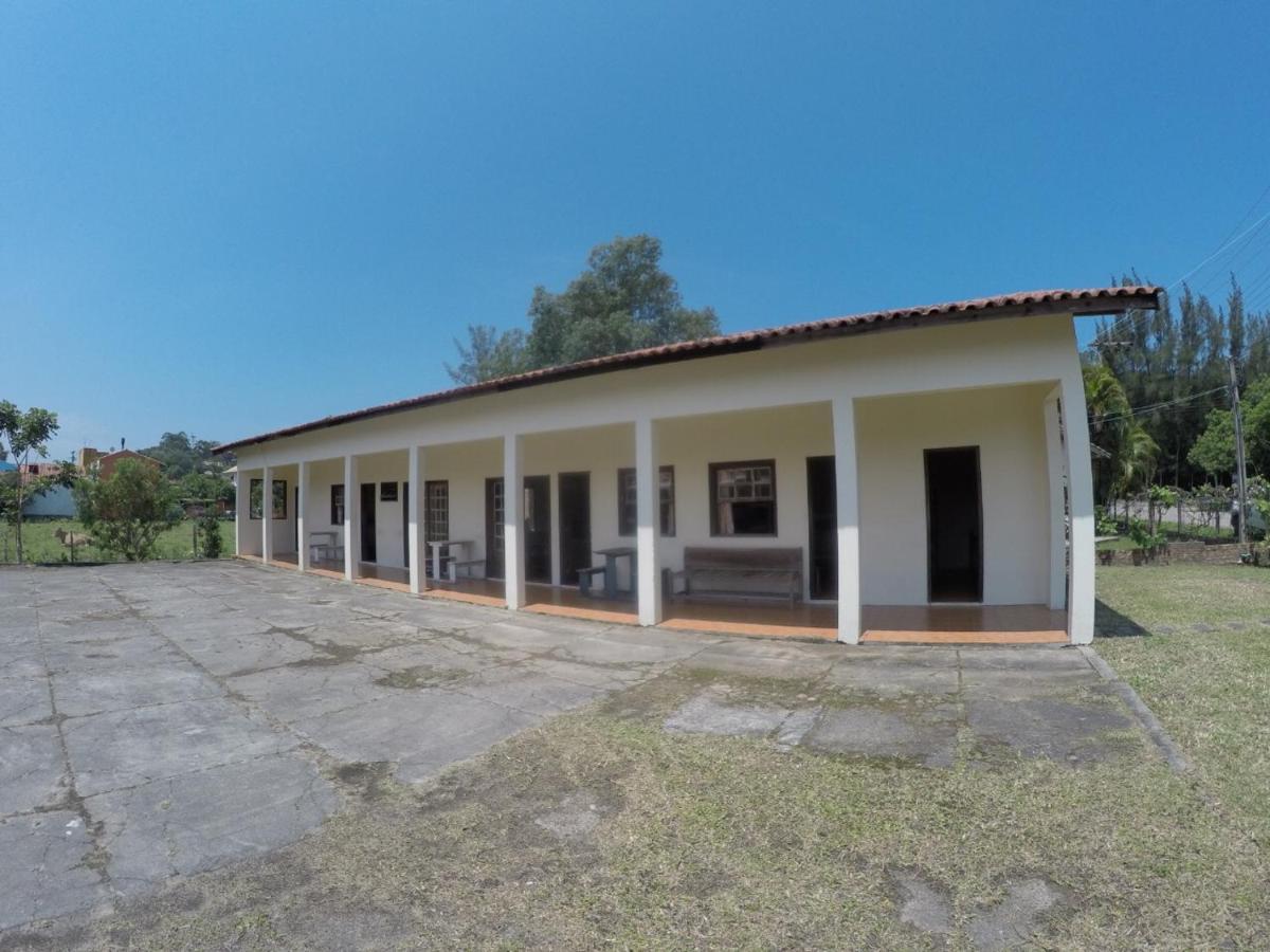 Suites Praia Da Ferrugem Garopaba Buitenkant foto